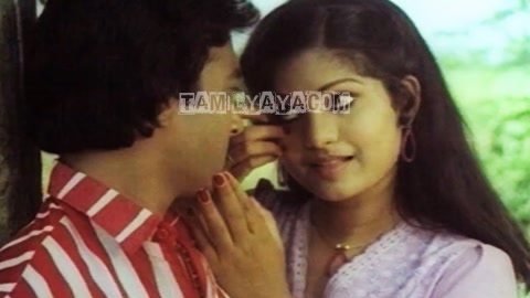 Aasai Vachen Song Poster