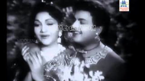 Thangha Kiliyae Mozhi Paesu Song Poster