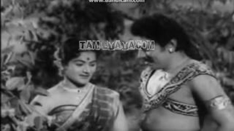 Vaigai Perugivara Song Poster